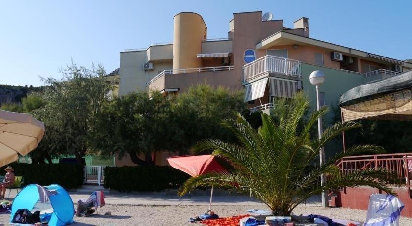 Apartman Loza كليك المظهر الخارجي الصورة